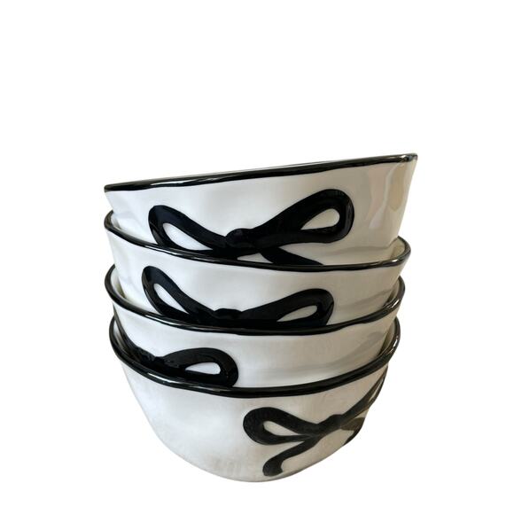 Hand Painted Coquette Black Bow Salad Bowls 6.25in White Ceramic Set of 4 NEW - Picture 10 of 15